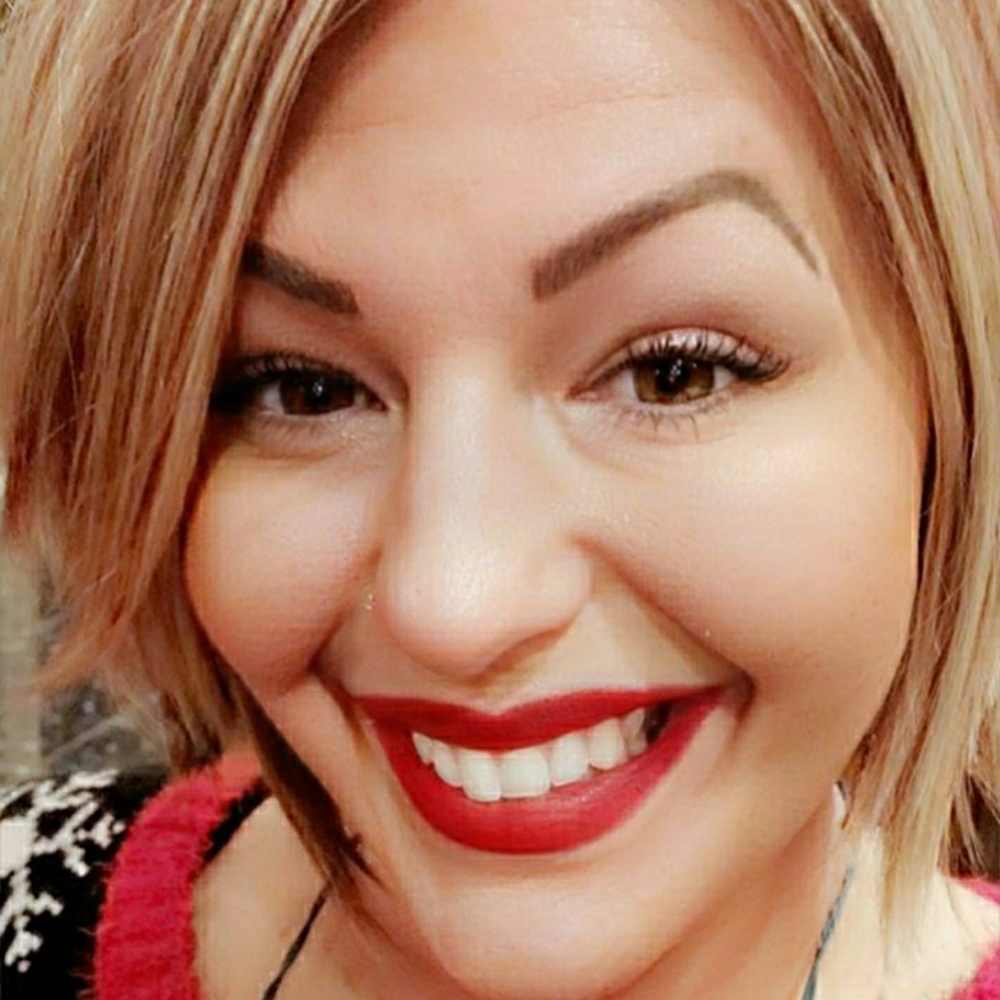 Meet your Posher, Andrea